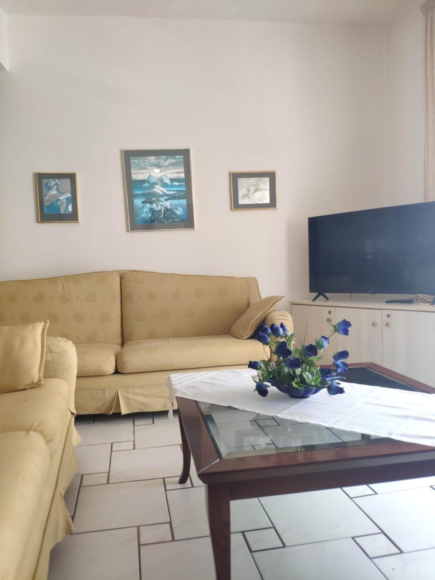 Sunny Central New Classic House Iraklio Exterior foto